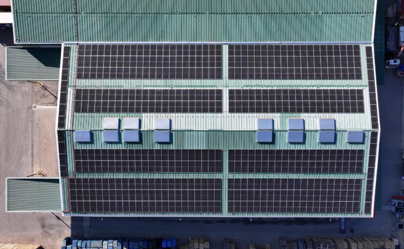 Optimización de instalaciones solares industriales con nuestros drones-min